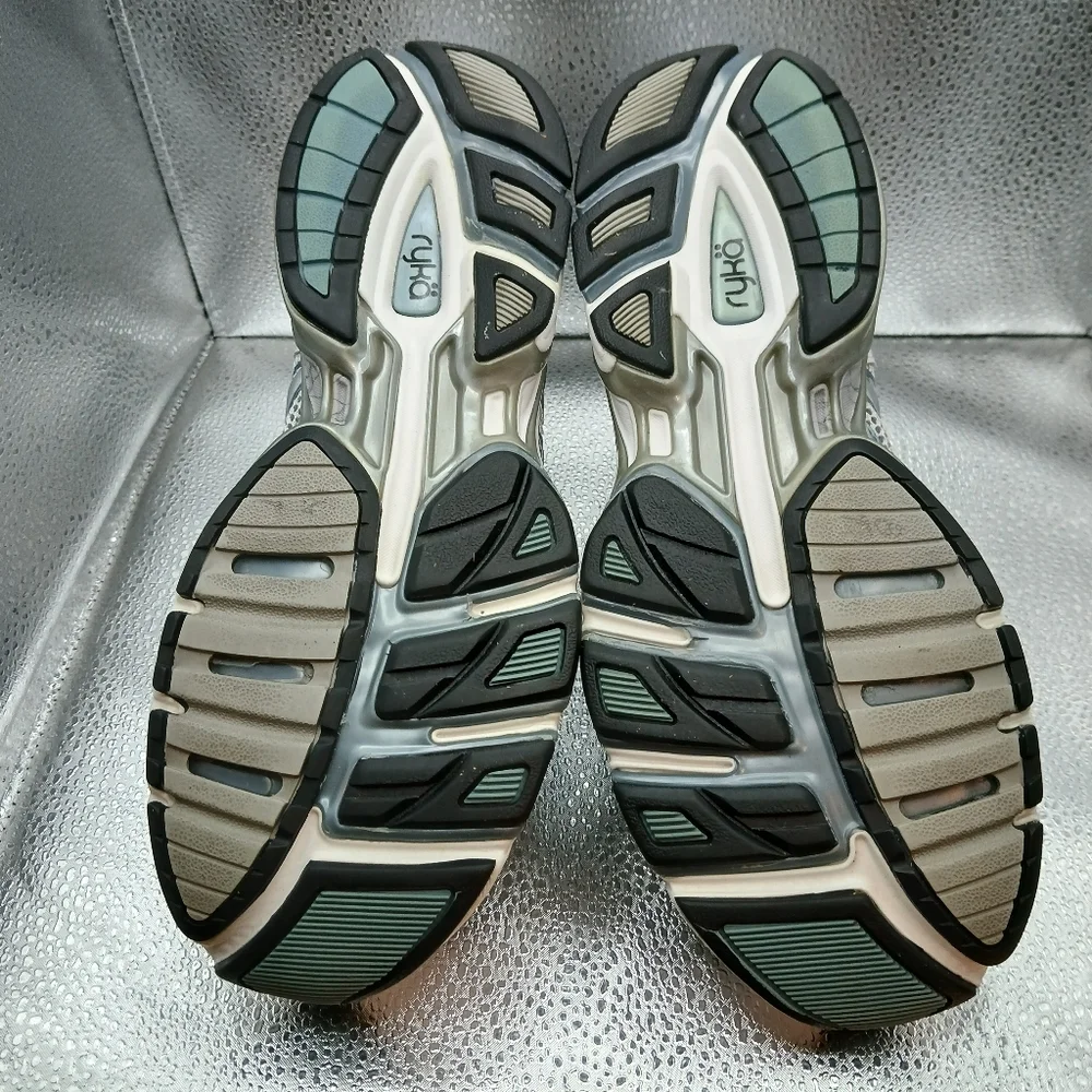 Ryka White & Metalic Lt Blue Pursuit Sneakers Women's Size 9
